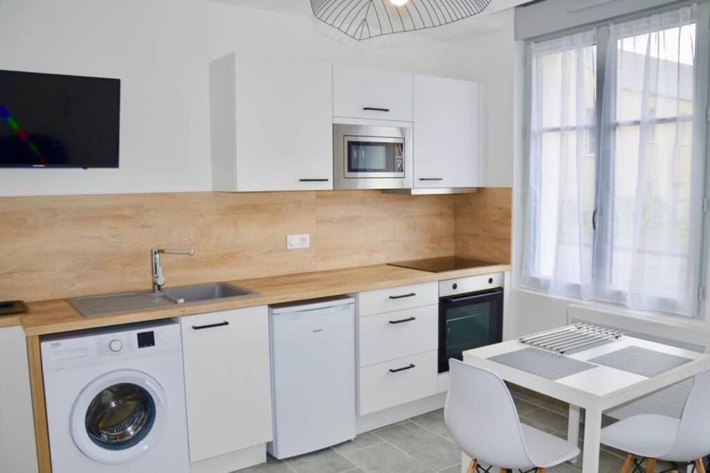 Les Forges 2 Pieces Rdc Apartment Avoine Exterior foto